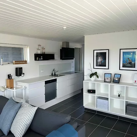 Lovely Summer House In Scenic Norlev, Hébergement de vacances *